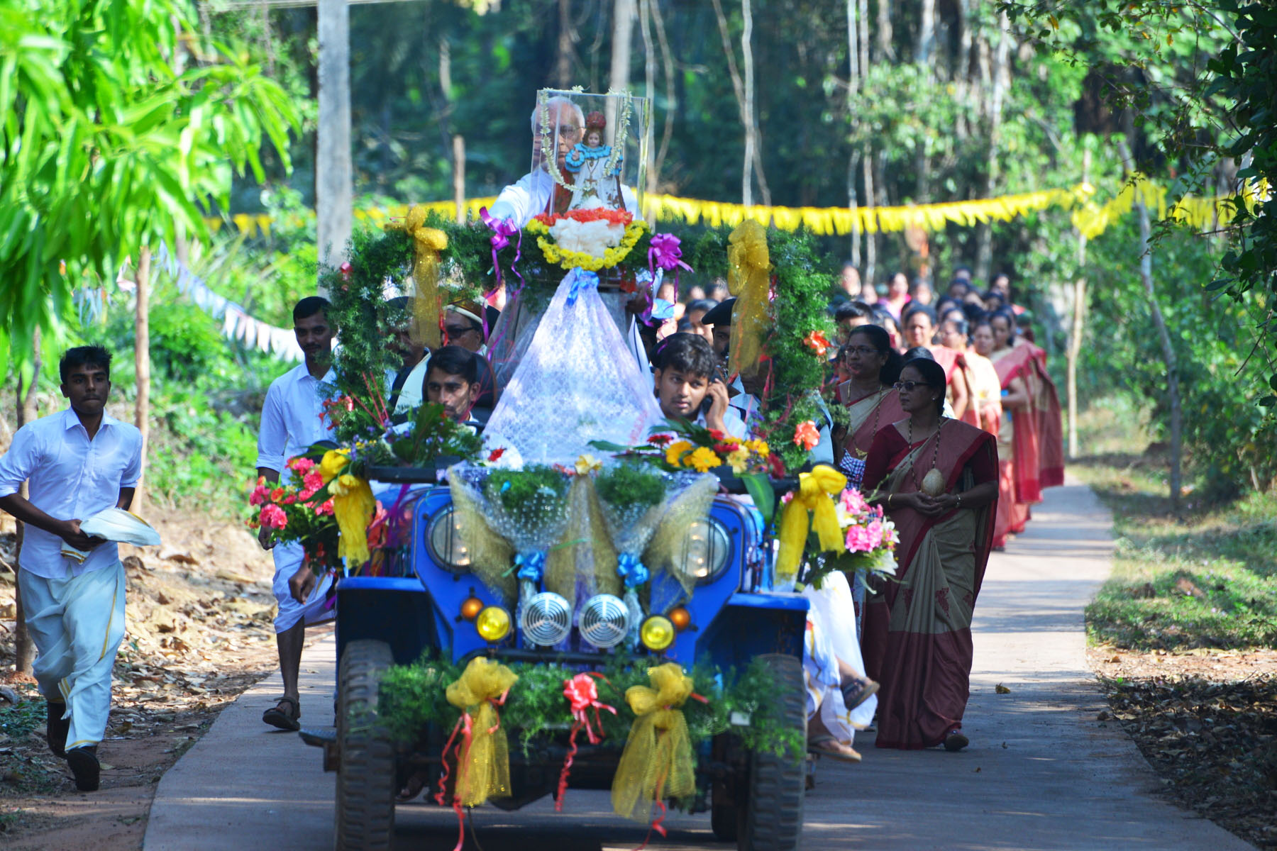 ಪಿಲಾರು ಇಗರ್ಜಿಯ ಹೊರೆಕಾಣಿಕೆ ಮೆರವಣಿಗೆ